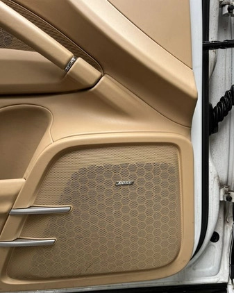 Porsche Cayenne cena 229000 przebieg: 175000, rok produkcji 2017 z Gdańsk małe 781